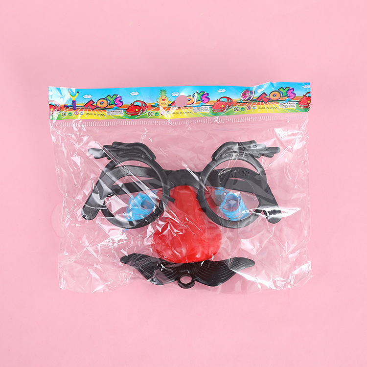 The long blowing dragon, blowing nose, glasses, blowing dragon, funny blowing beard, glaring eyes, adult whistle, children's prank toy Application Scenario