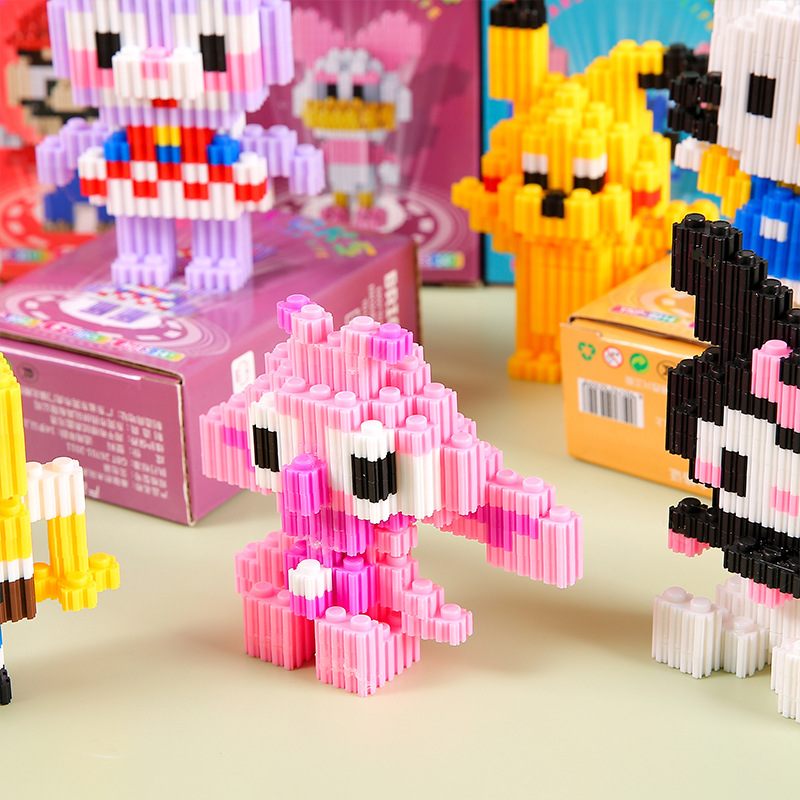 Children's tiny particle building blocks, gifts for boys and girls, educational internet-famous toys, minifigures, primary school student gifts, assembly building blocks Application Scenario