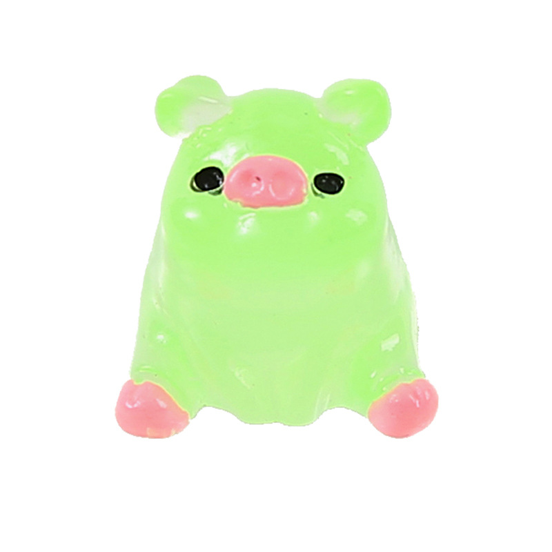 Wholesale of DIY three-dimensional resin accessories, cream glue phone cases, ornaments and toys for the popular pink piglet with luminous color Item Picture