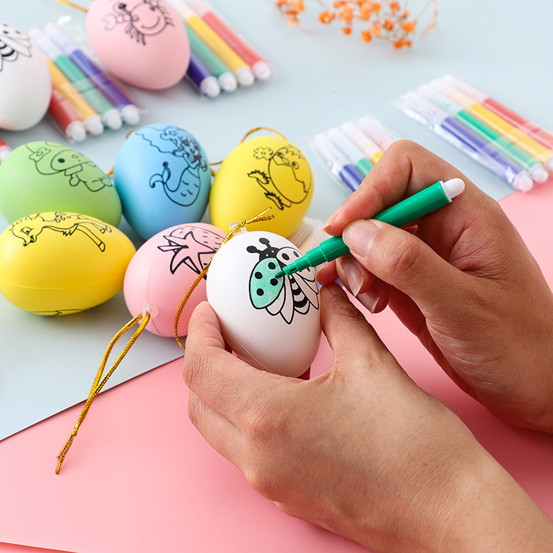 Drawing Easter eggs, painting duck eggs, children's eggshells in the kindergarten, diy handcrafting, painting and simulating egg toys full figure