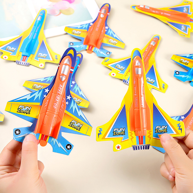 Douyin's best-selling plastic catapult aircraft gun, children's outdoor toy, air combat glider gun, aircraft, street stall toy wholesale Application Scenario