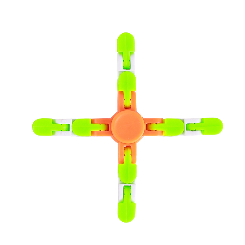 Versatile fidget Spinner, stress-relieving chain Spinner, parent-child game, four-section bicycle chain spinner, stress-relieving play Item Picture