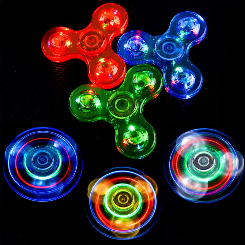 Cross-border exclusive transparent crystal led light, colorful and luminous fidget spinner, eco-friendly pc material fidget spinner toy full figure