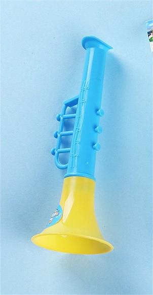 Wholesale of children's small toys, double-section mini trumpets, baby cartoon plastic, kindergarten wind instrument prizes Application Scenario