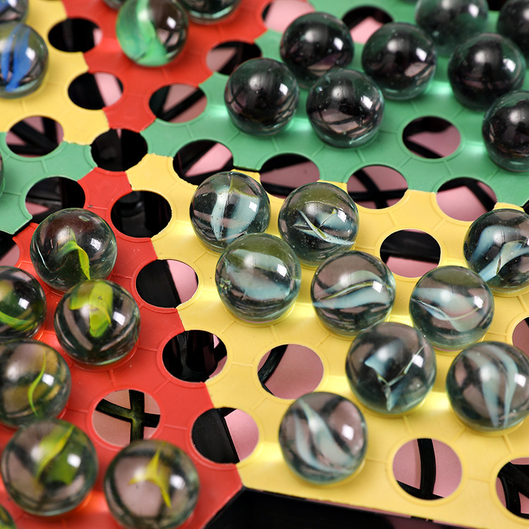 Large glass bead Checkers, flying chess, dual-purpose checkers, multi-functional checkers, traditional board games, children's intelligence Specification drawing