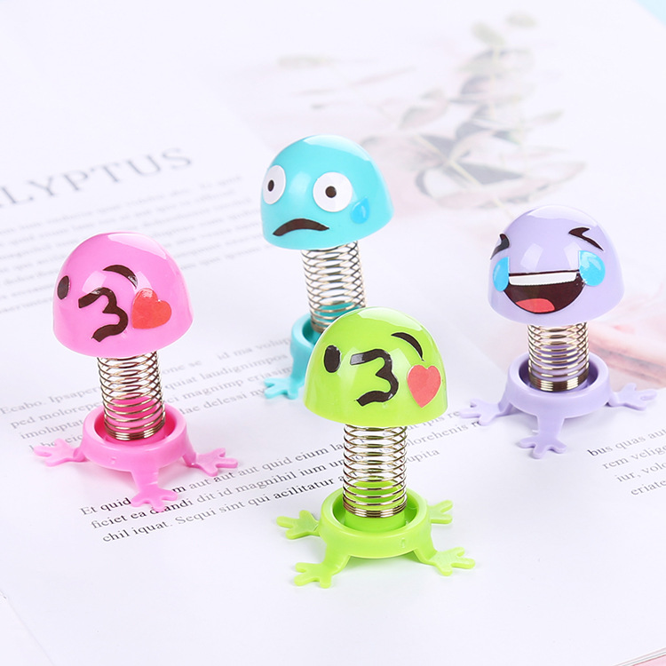 Creative desktop educational parent-child toys mini assembly Spring figure cartoon expression figurine Gashapon wechat business scan code Specification drawing