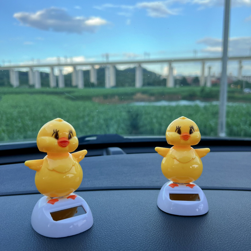 汽车摆件/汽车装饰/车饰便宜/车载立体小摆件/解压产品图