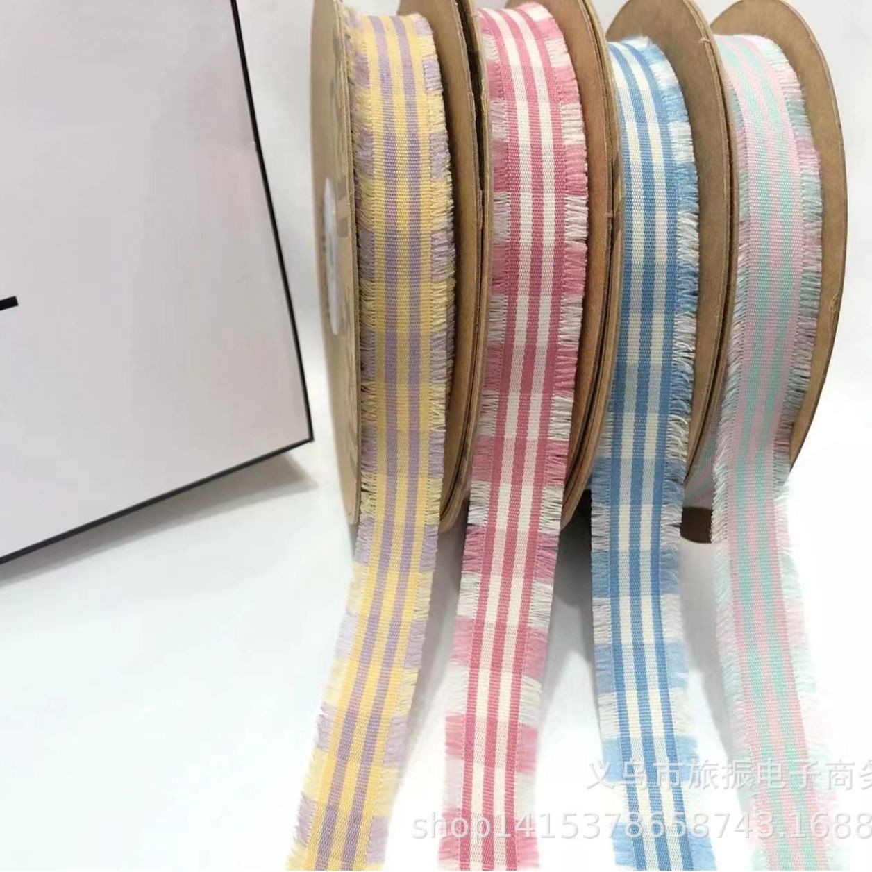 CH26 Jianjian Korean fur and beard two-color checkered with hair accessory decoration gift box packaging material 2.5cm