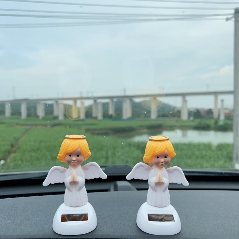 天使太阳能摆件吸收阳光自动摇摆汽车内饰挂件装饰品创意摆件