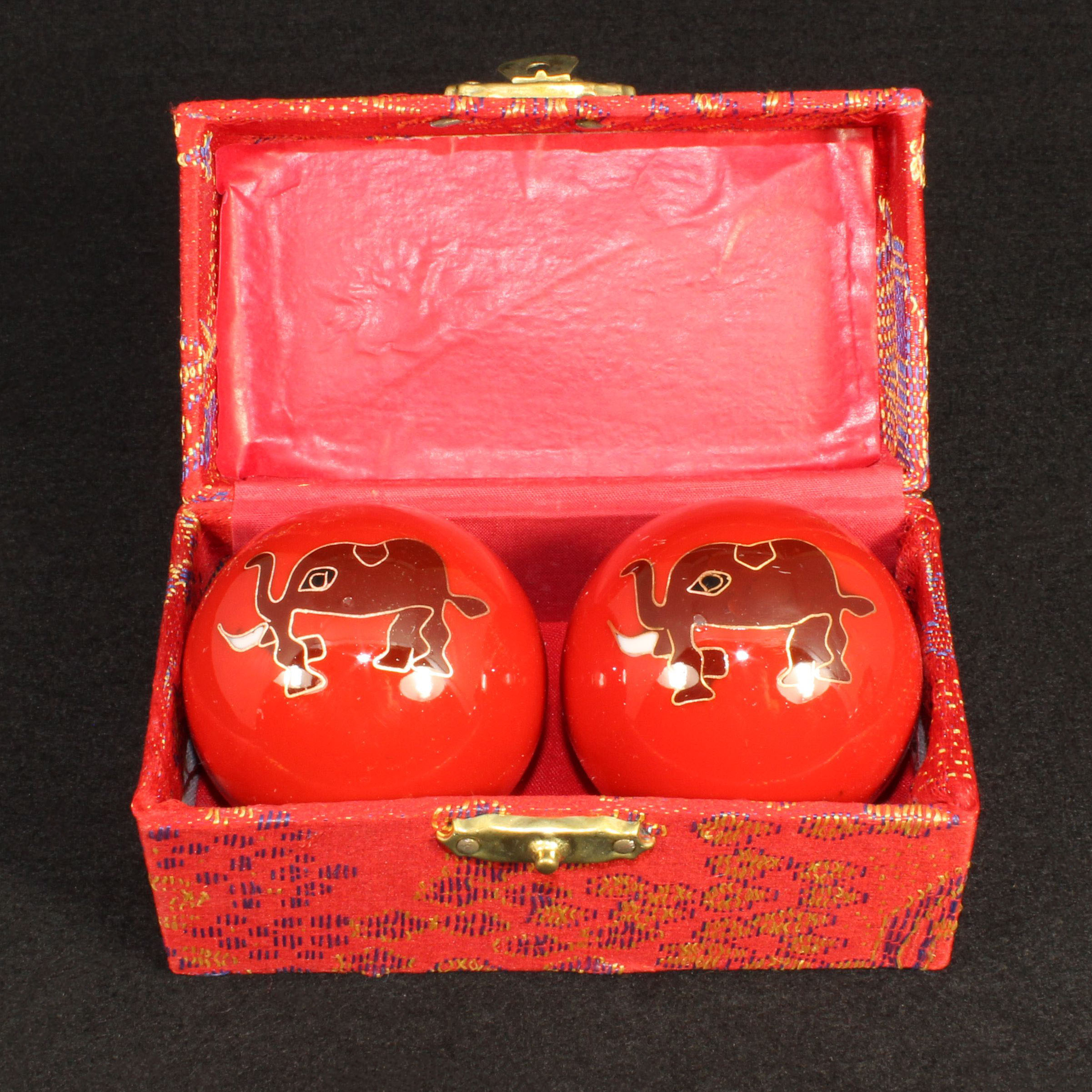 水晶/水晶发财树/紫水晶摆件/方块珠/迪拜香精瓶子白底实物图