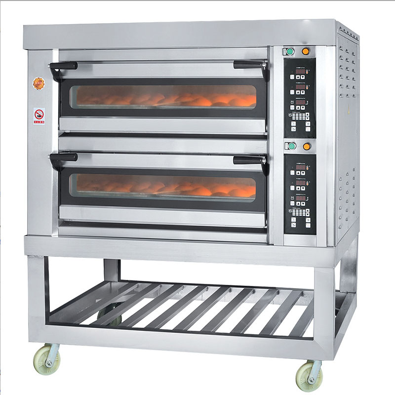 Large-capacity oven, commercial cake, mooncake, pizza and bread oven, multi-functional kitchen oven, whole chicken baking electric oven Application Scenario
