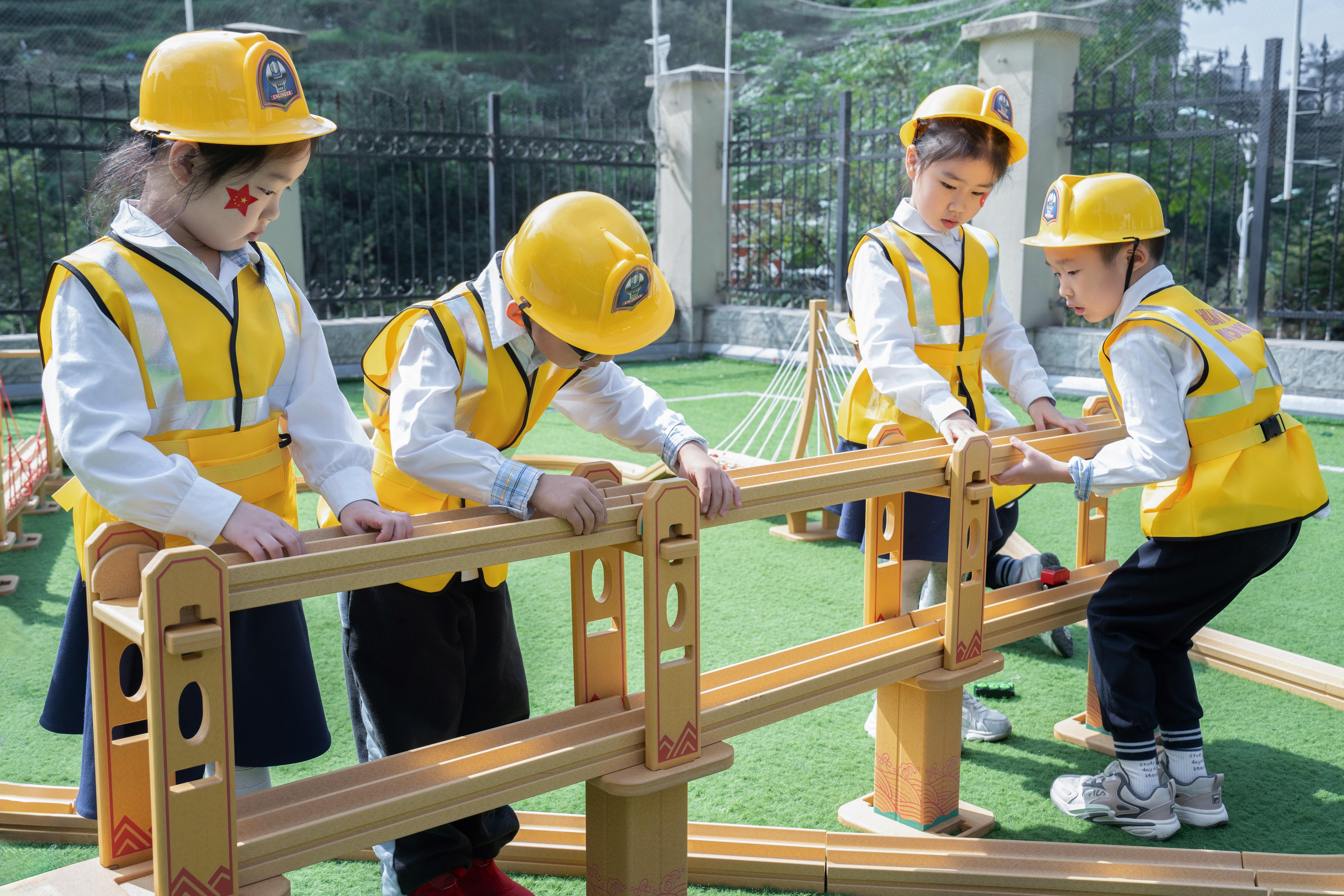 幼儿园户外建构游戏套装趣搭儿童积木游戏大国工匠中国桥梁拼搭