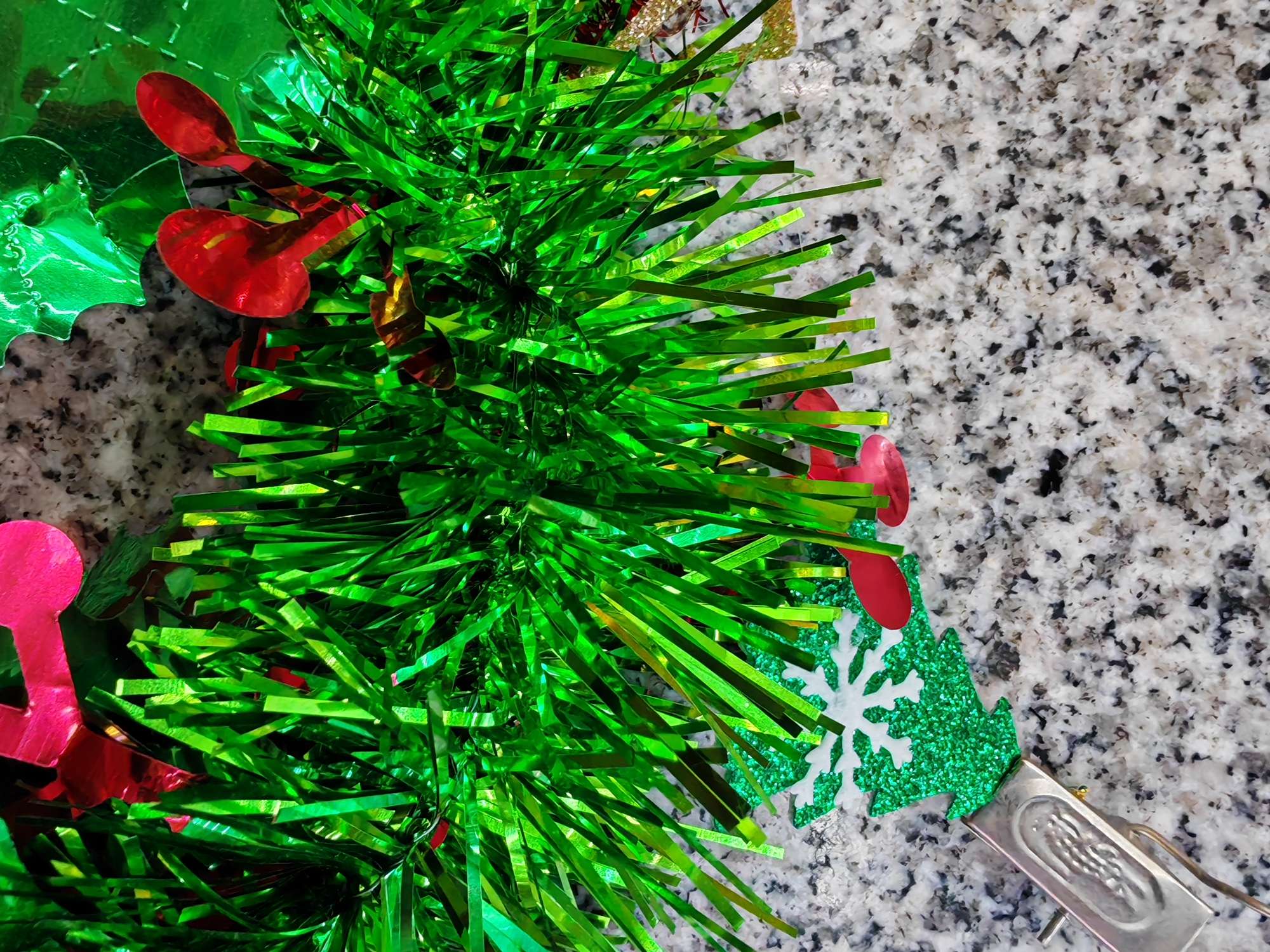 其他材质工艺品实物图