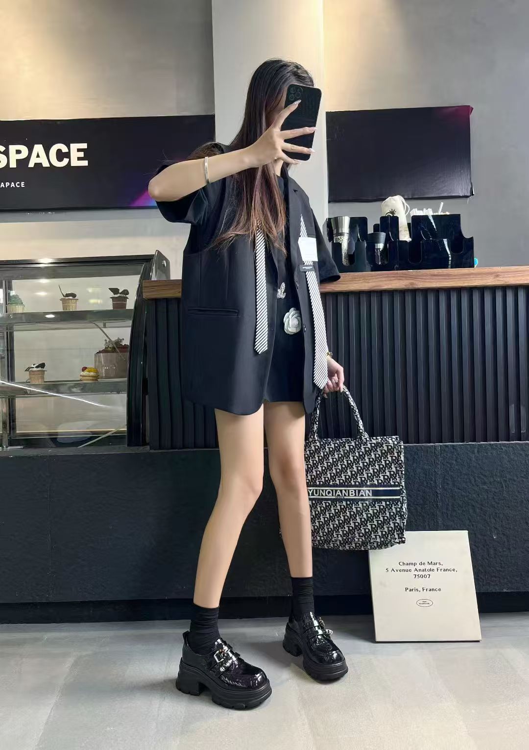 女式休闲单鞋实物图