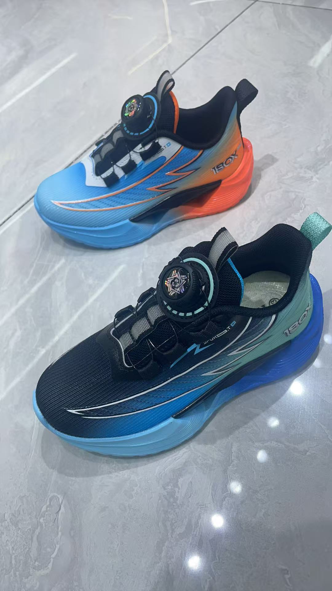 童鞋儿童运动鞋球鞋批发零售