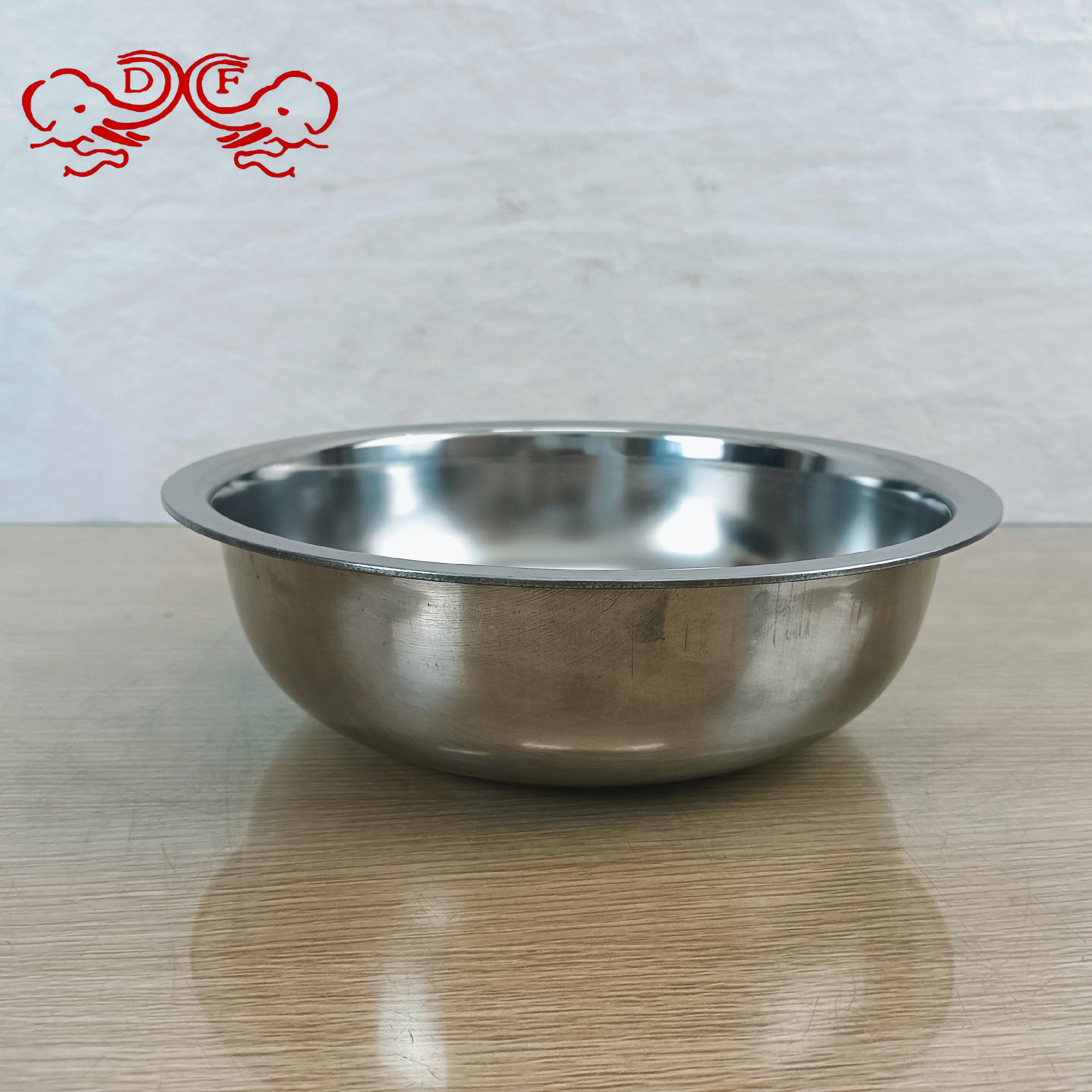 DF88066 stainless steel basin, round soup basin, vegetable basin, multi-purpose basin for cafeteria, kitchen soup bowl with magnetic adjustment, DF TRADINGHOUSE Application Scenario