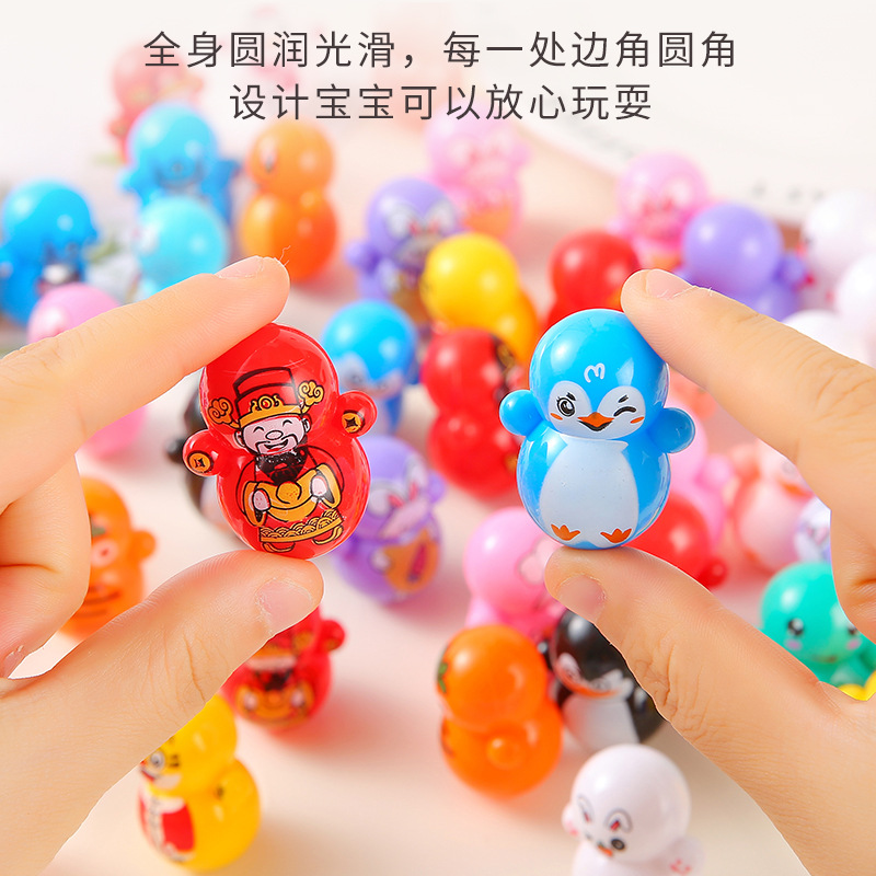 Wholesale of cartoon mini untoppleable dolls, Christmas children's educational mini gifts, casual and nostalgic Douyin best-selling small toys full figure