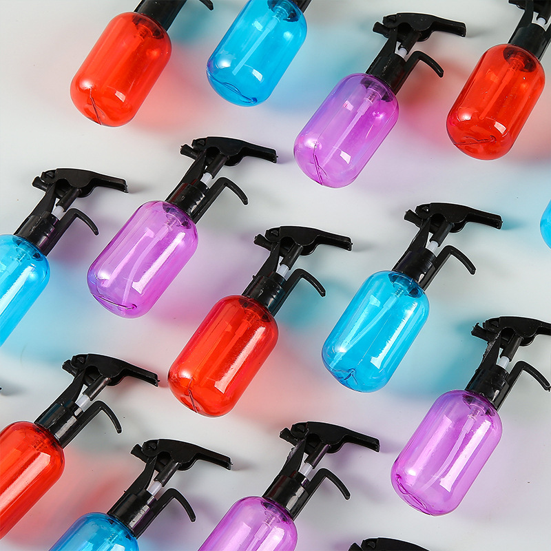 Candy toy spray bottle, small water gun nozzle spray bottle, e-commerce small toy packaging spray small container, kindergarten gift full figure