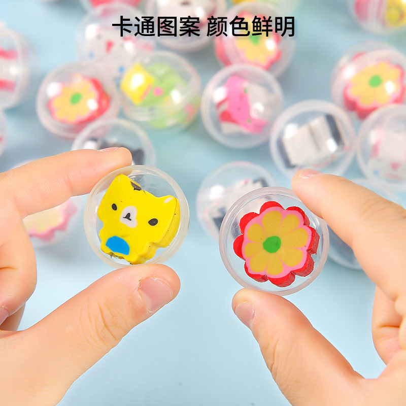 32 Transparent dolls, gacha erasers, one-yuan coin-operated game hall, gacha machine, street stall, gacha creative gifts Application Scenario