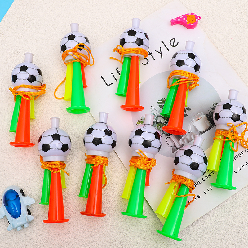 Wholesale of toys, football horns, concert horns, fan horns, sports meeting horns, and kindergarten gifts Application Scenario