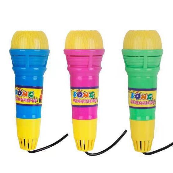Cross-border Internet celebrity echo microphone toy, battery-free physical echo eloquence vocal class gift toy Application Scenario