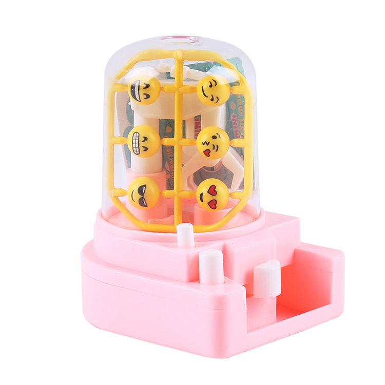 Children's fun scratch-off toys, mini candy catch machine, small gacha claw machine, boys' and girls' toys Item Picture