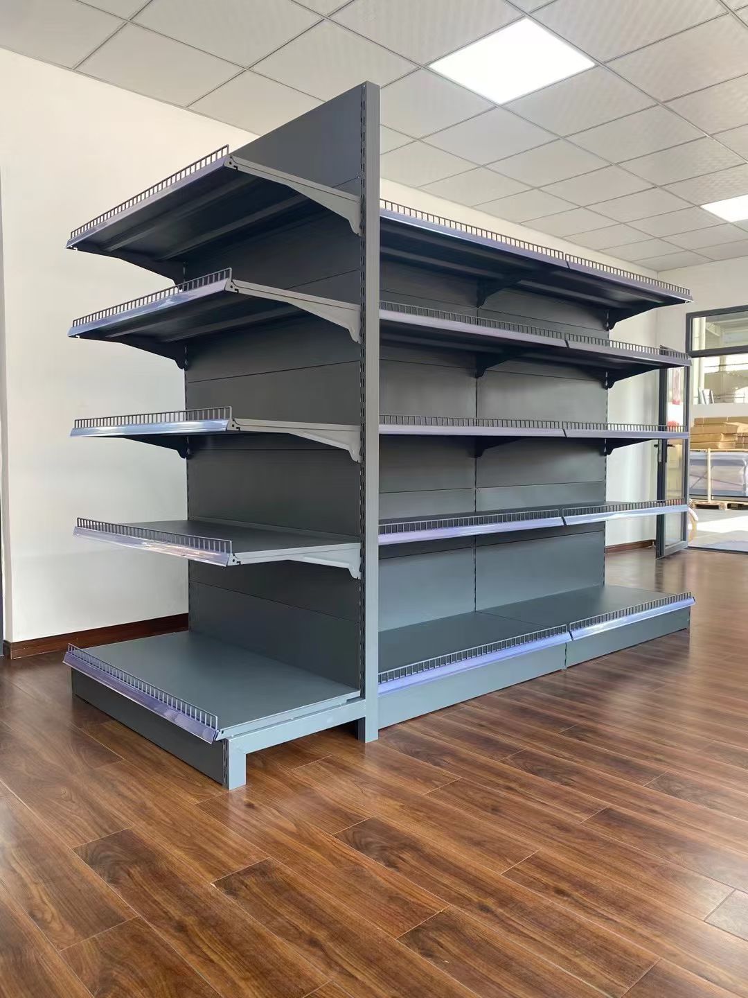 超市货架，仓储货架，钢木货架，服装展架，购物车，塑料篮，收银台，挂钩配件