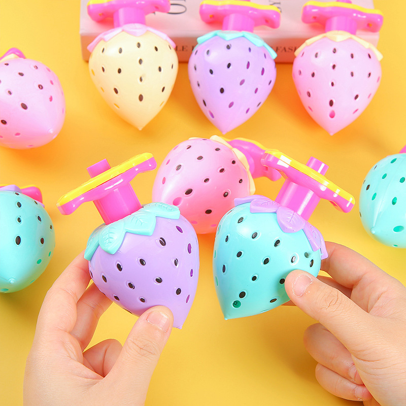 Children's cartoon torque luminous strawberry gyroscope transmitting toys, street stall toys wholesale, night market, kindergarten gifts full figure