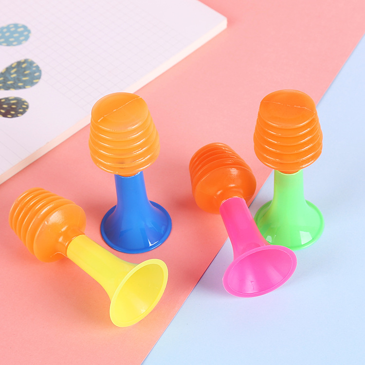 Wholesale of children's air pressure trumpet toys, cartoon plastic wind instruments, baby music toys and small gifts are selling well details Picture