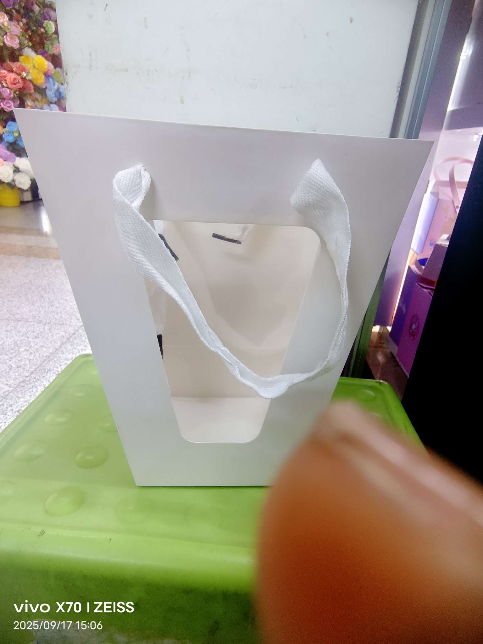 包装礼盒，可用于送礼包装，美装大方。