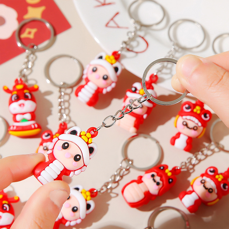 In 2025, keychains for the Year of the Snake, 12 Chinese zodiac small snake pendants, plush toys, floor promotion decorations, New Year small gifts and gifts wholesale full figure