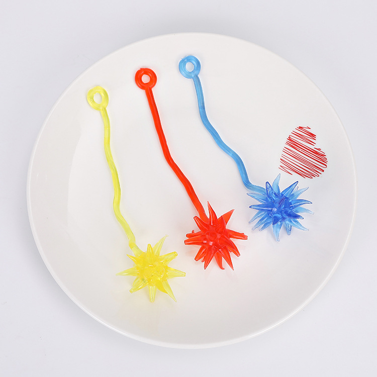 Sticky meteor hammer, large soft rubber hand-swinging sticky ball, stretchable sticky elastic large sticky hammer, children's nostalgic toy Application Scenario