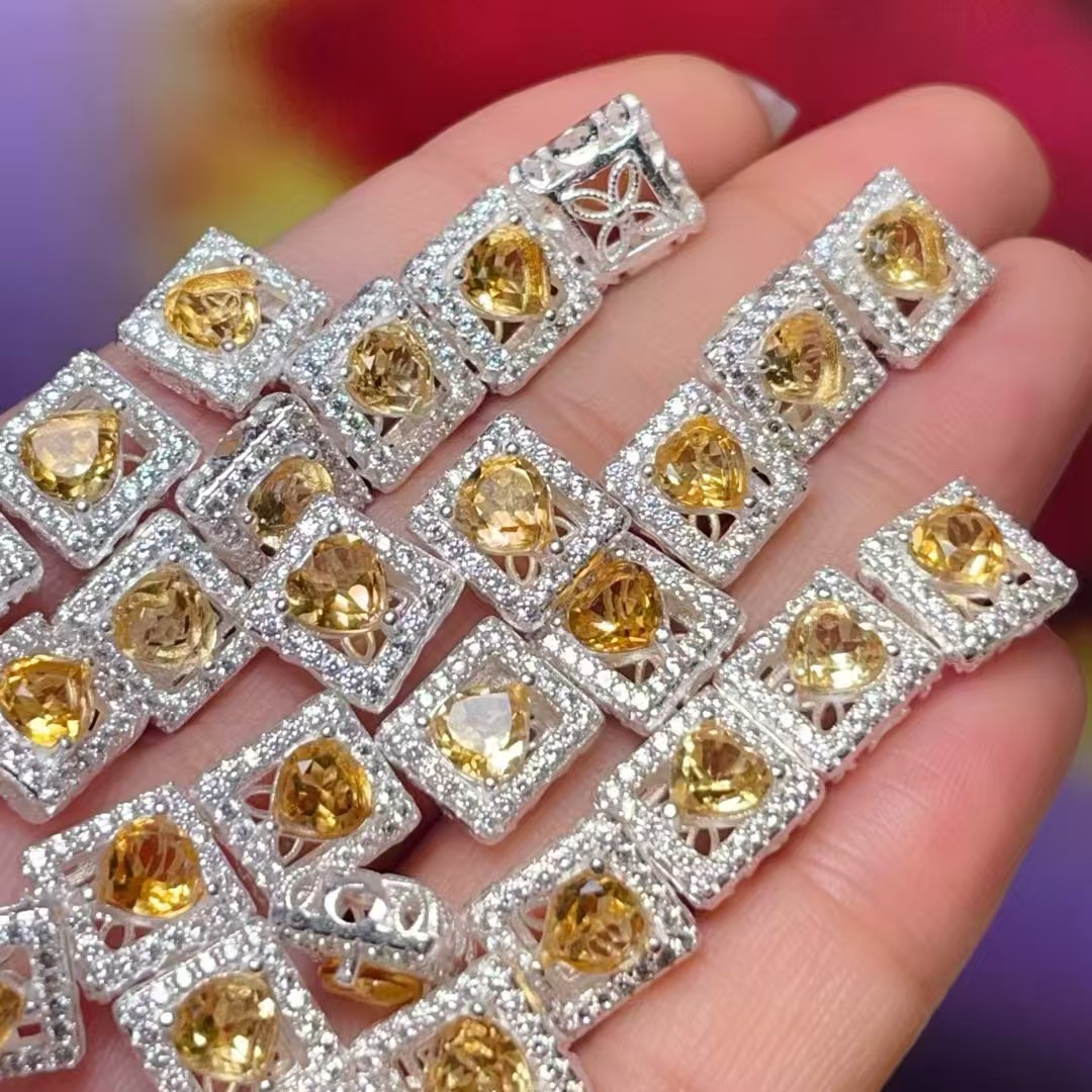 Yellow crystal square straight-hole diy jewelry accessories, crystal accessories, traditional sand gold accessories, copper-plated real gold, high color retention details Picture