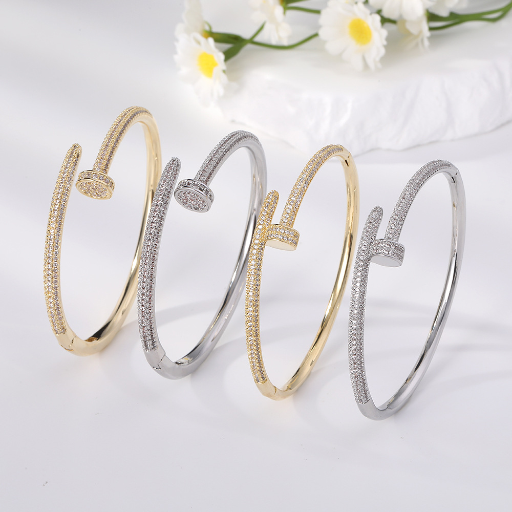 Push-pull bracelet, rice bead bracelet, titanium steel bracelet, resin zircon bracelet Item Picture
