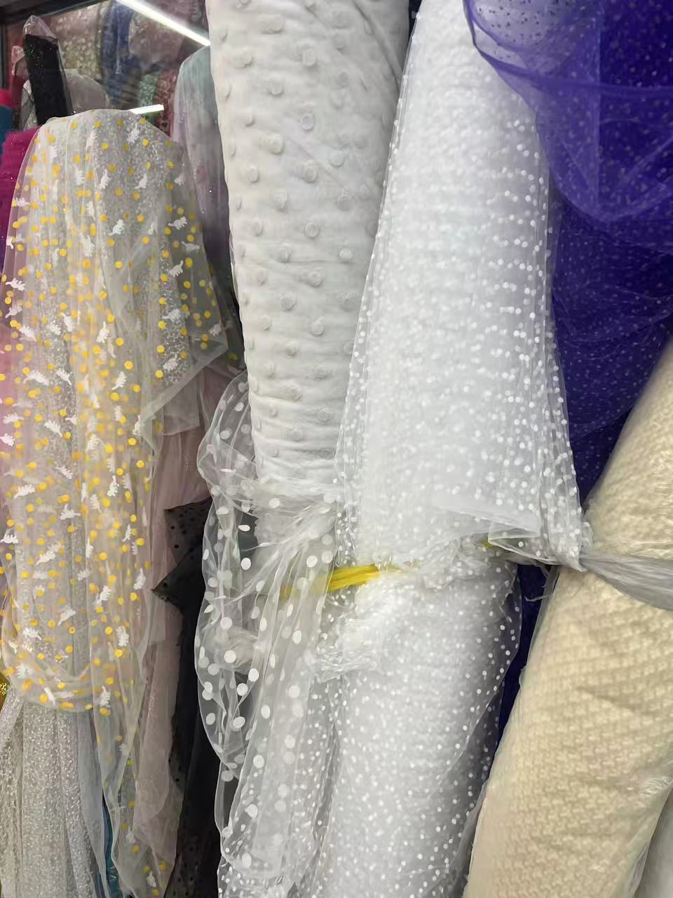 纺织专业供应涤纶面 夫里布 化纤面料高品质选材