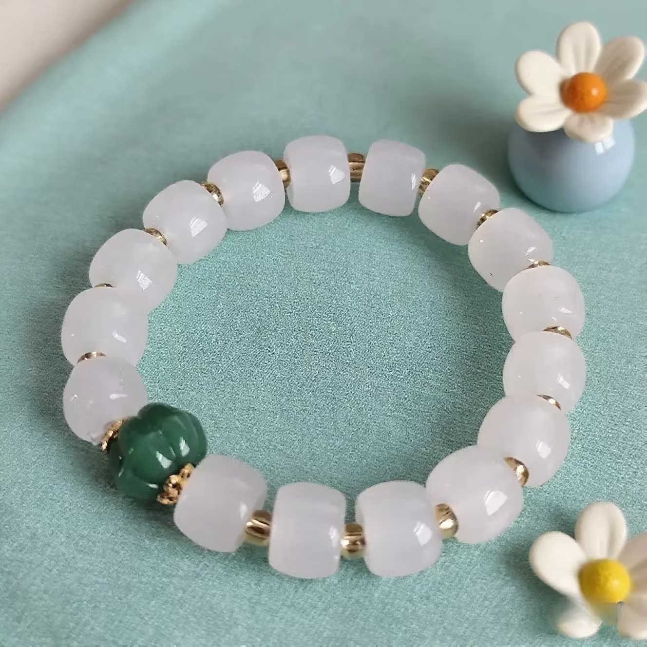 Hot-selling pumpkin bead bracelet, simple style imitation Hetian jade bucket bead jewelry, cross-border live-streaming traffic diversion accessories wholesale Item Picture
