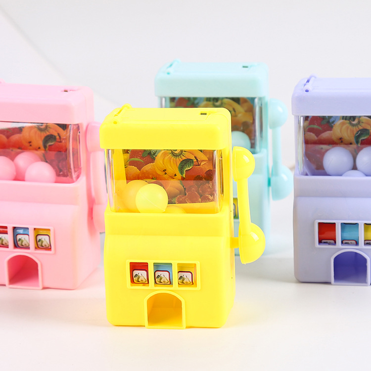 Mini children's game console toys, new and unique lottery machines, creative gifts and promotional items, rocking fun street vending toys Application Scenario
