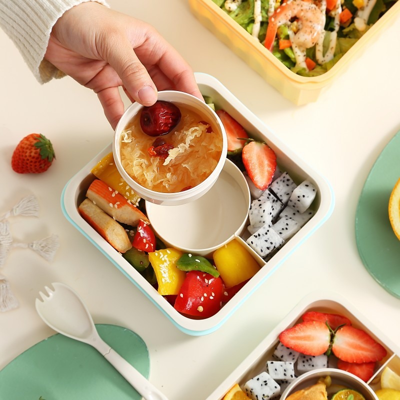 J35-7094 Personalized lunch box, new style with tableware and rice, insulated lunch box, food preservation box, microwave-safe lunch box Application Scenario
