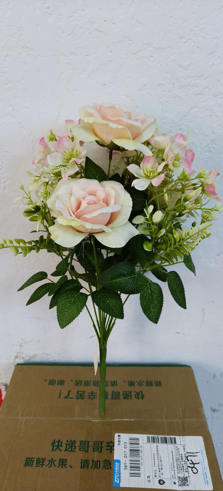 10 rose artificial flowers, handcrafted bouquets, handcrafted bouquets, artificial flowers, handcrafted flowers, rose petals, long and elegant wedding flowers for women detail image 1
