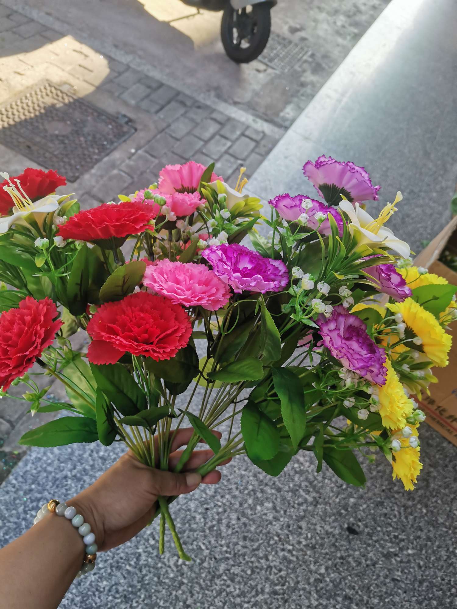 Simulated handicrafts: Phalaenopsis petal dried flower display, sweet potato leaf simulated flower, gladiolus gift decoration Specification image
