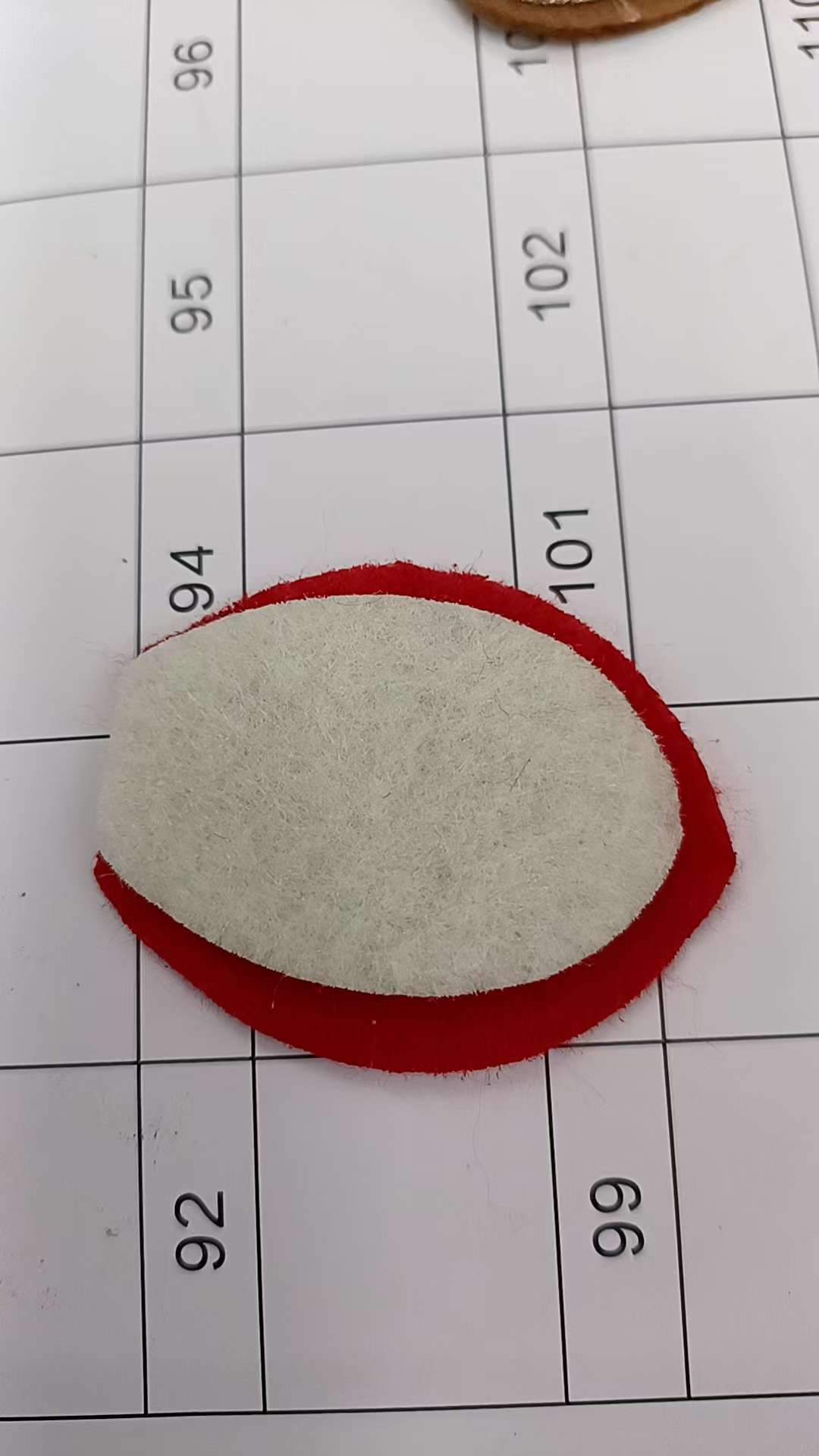 定制亚克力立牌宠物装饰植绒配件防拆扣棉布镂空花边服饰配件装饰品植绒配件