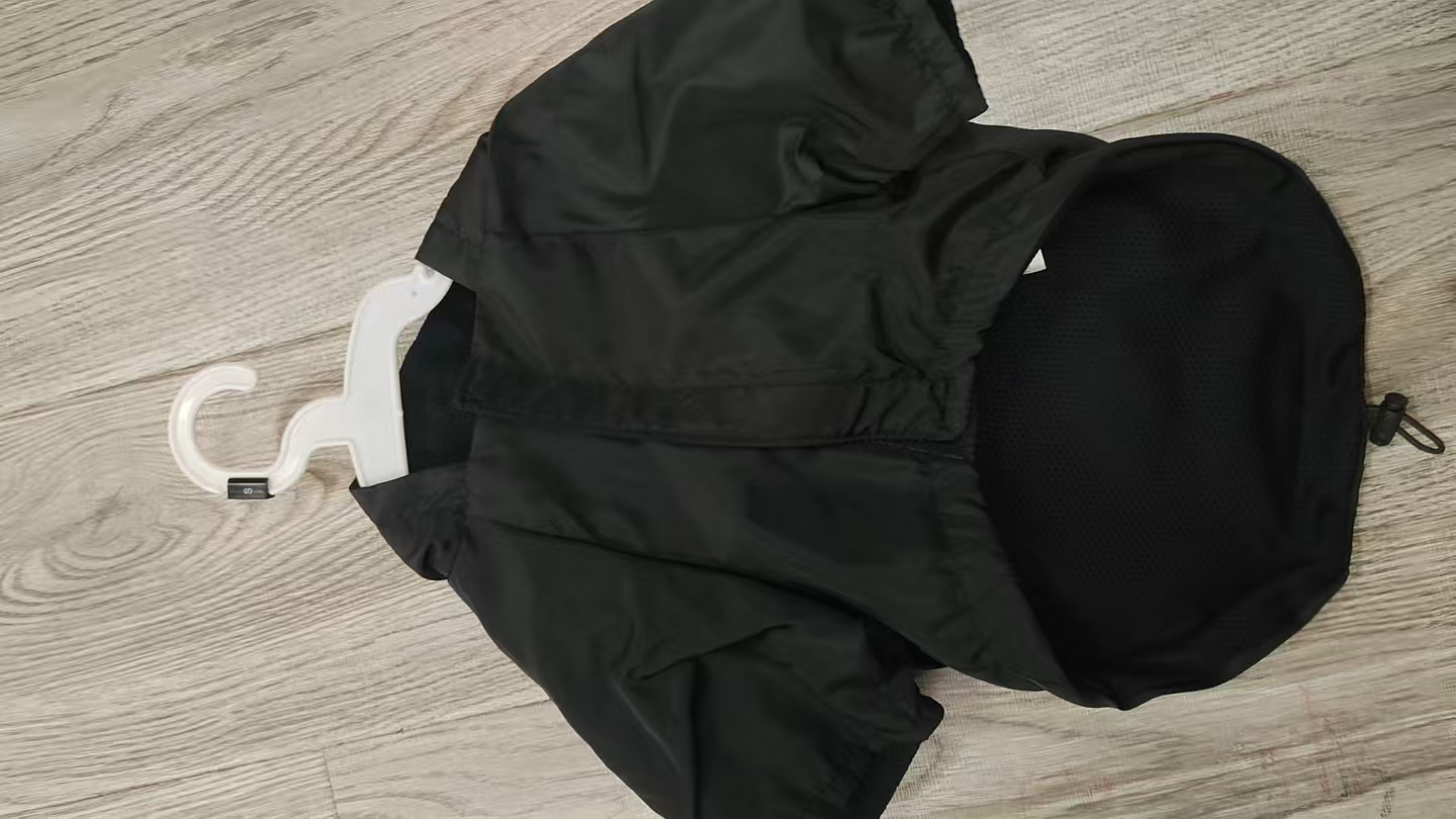 厂家直销狗狗背心狗狗服装黑