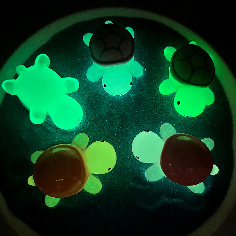 The best-selling glow-in-the-dark blind bag in the Douyin Turtle Match Live stream, a popular turtle resin model decoration, is a children's toy details Picture