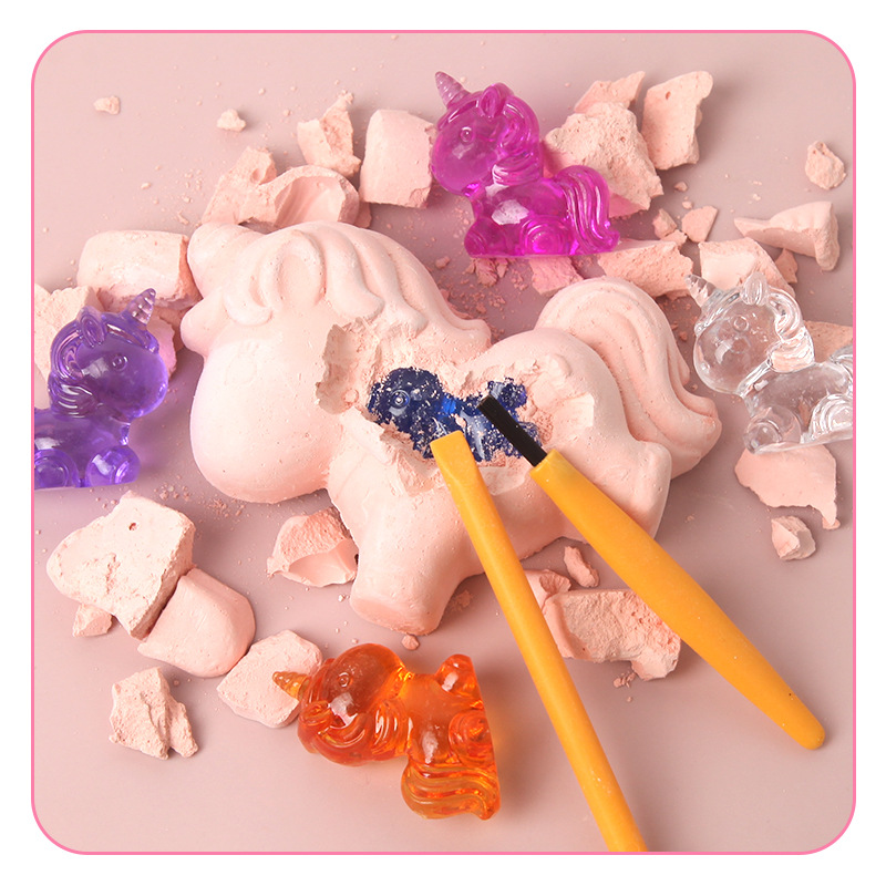 Carefully selected archaeological excavation toys, blind boxes, children's creative treasure hunt, gemstone gypsum small toys wholesale, treasure DIY full figure