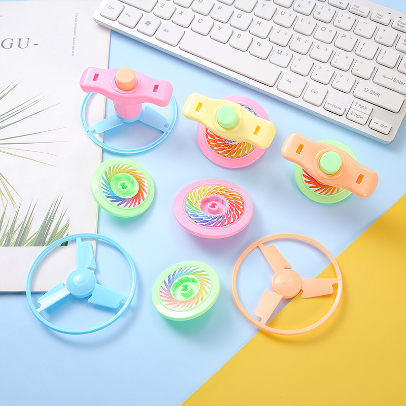Colorful luminous cyclone top, student intelligence toy, rotating top, children's outdoor torque frisbee toy gift Application Scenario