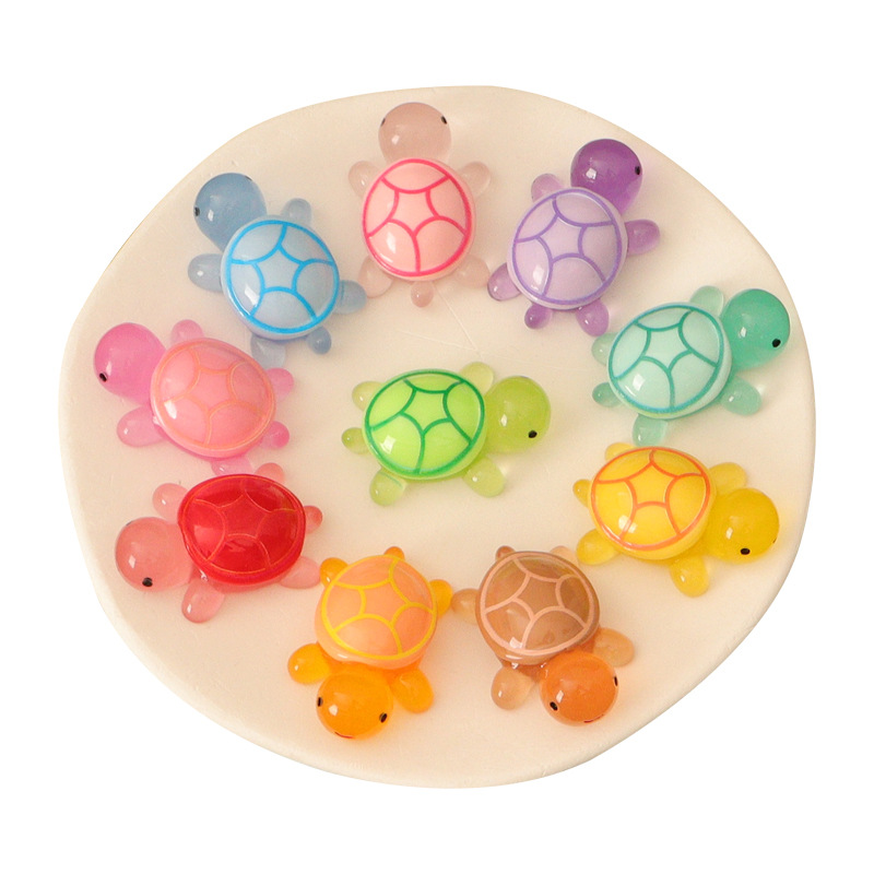 Miniature simulation mini luminous little animals, luminous little turtles, sea turtle model ornaments, micro-landscape desktop blind bags Item Picture