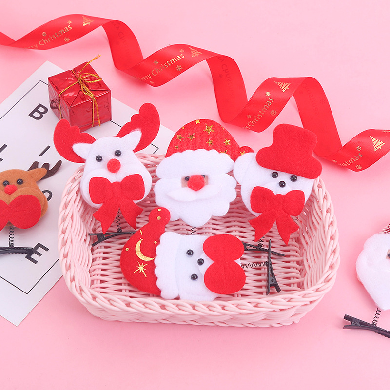 Christmas hairpins, children's hairpins, Christmas gifts, Santa Claus hairpins, Christmas gifts, plush Christmas hairpins Application Scenario