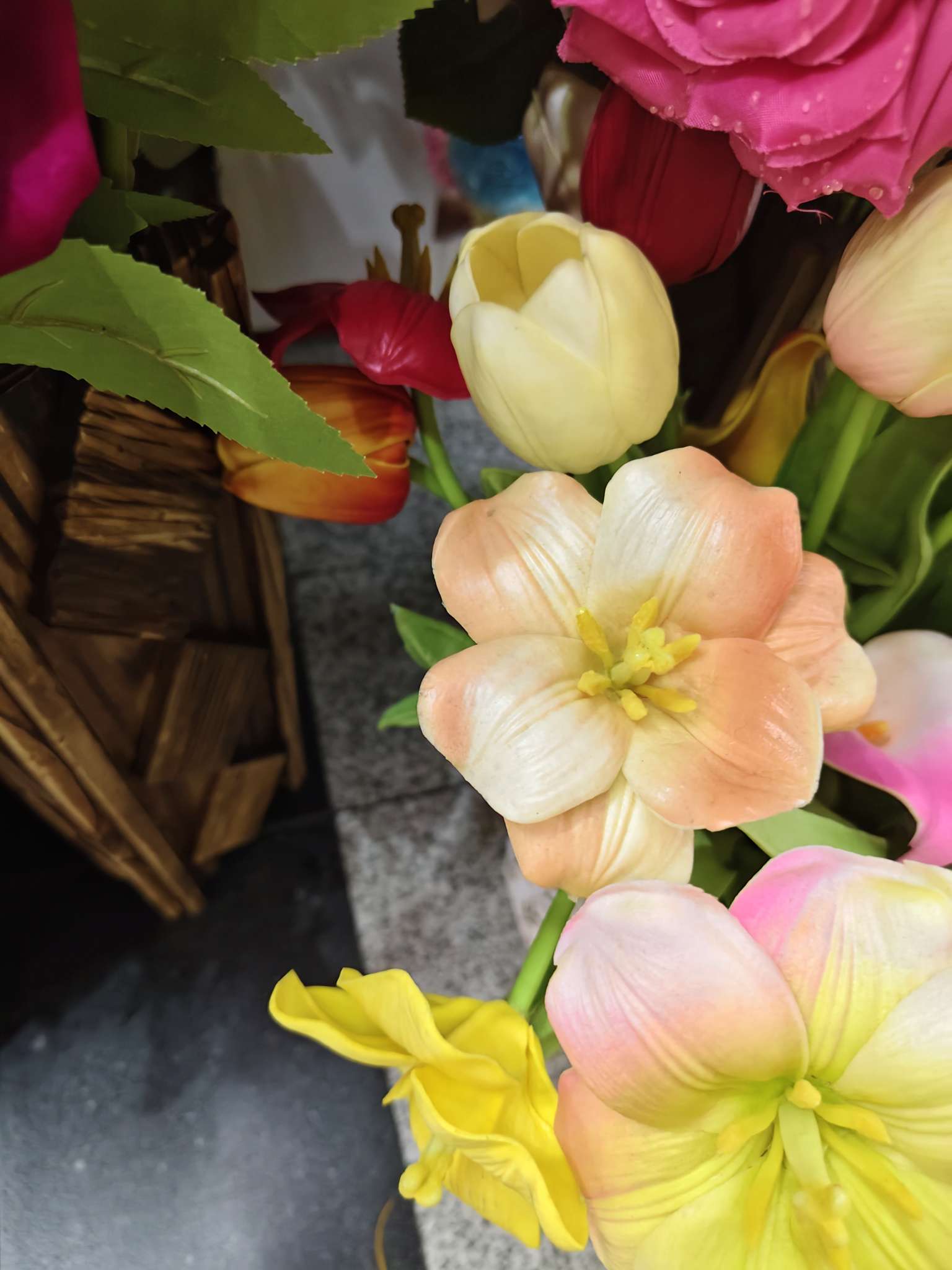 仿真工艺品礼品蝴蝶兰花瓣干花摆设仿真花剑兰地瓜叶装饰品详情图3