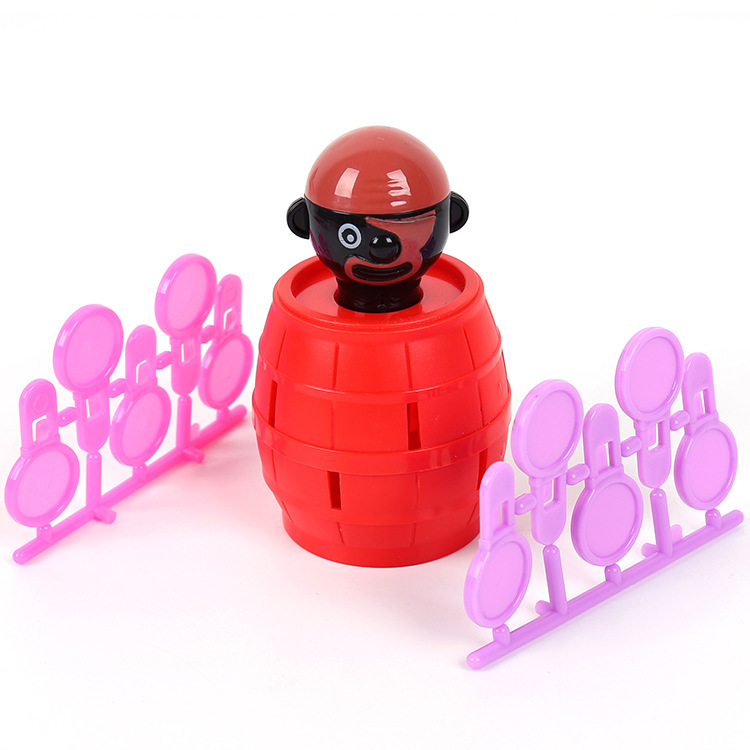 The prank pirate bucket, novel and unique prank toys, children's educational toys, and tabletop interactive toys are selling well in wholesale Item Picture