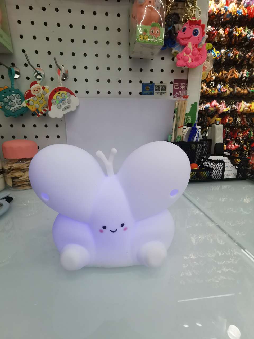 蝴蝶小夜灯硅胶可爱床头灯充电趣味创意节日送礼伴睡灯拍拍灯